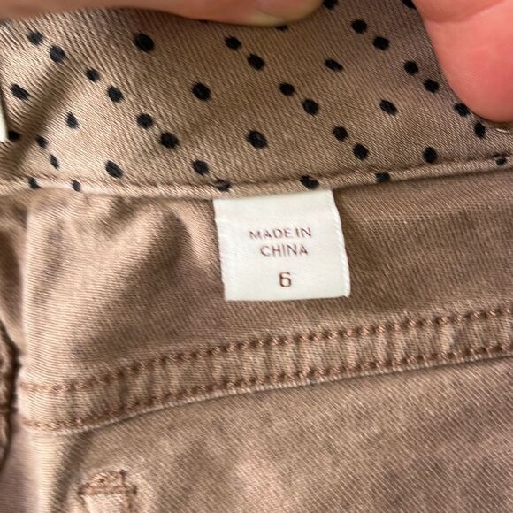 M78-Coldwater creek‎ size 6 cropped tan with black dot pants - Picture 4 of 4